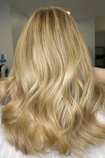 Blonde-highlights-at-Reeds-Hairdressing-Salon-in-Cambridge