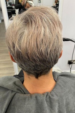 Grey-hair-coverage-before-at-Reeds-Hair-Salon-Cambridge