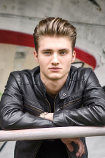 MEN'S HAIRCUTS AT REEDS HAIR SALON & BARBERS IN CAMBRIDGE