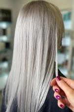 Silver-hair-colour-at-Reeds-Hairdressers-in-Cambridge